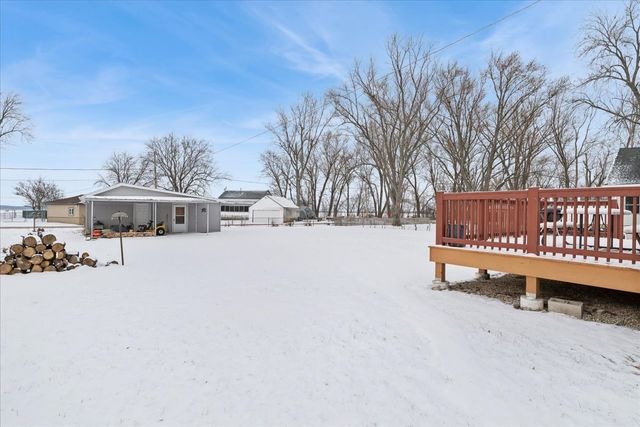 39224 Willow Lane, Antioch, IL 60002