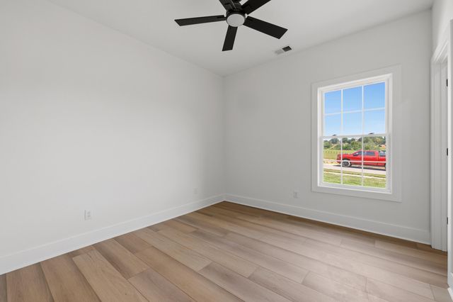 212 Carhartt Drive, Richmond, KY 40475