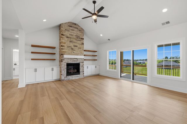 212 Carhartt Drive, Richmond, KY 40475