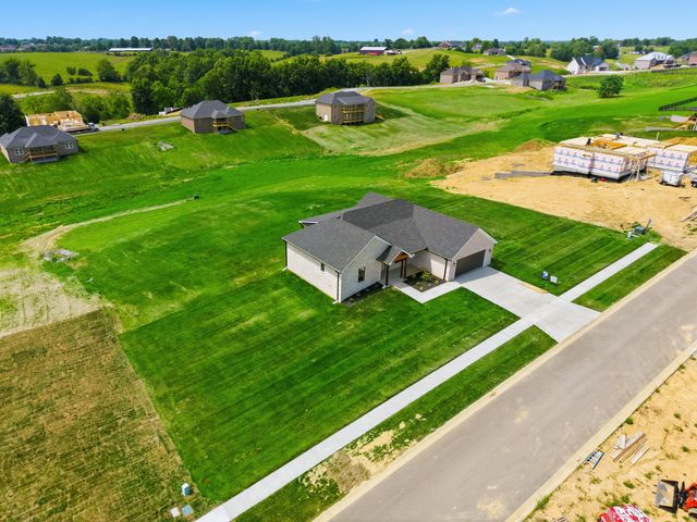 212 Carhartt Drive, Richmond, KY 40475