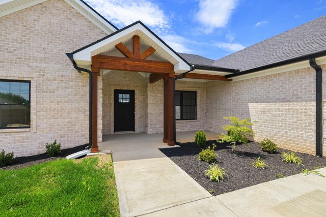 212 Carhartt Drive, Richmond, KY 40475