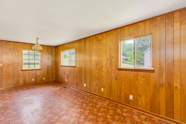 207 Regal Drive, Chattanooga, TN 37415