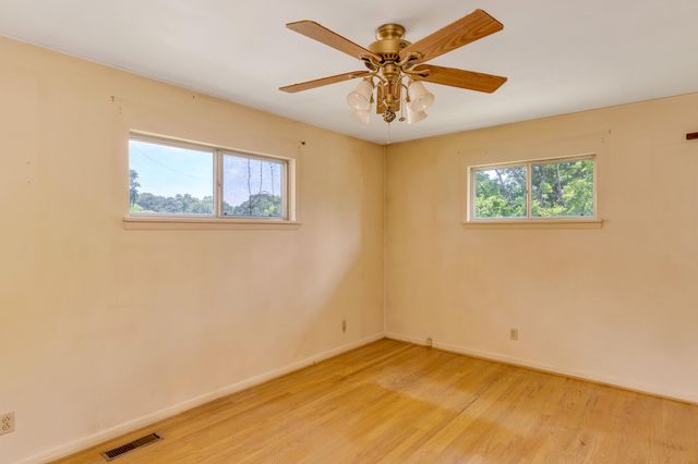 207 Regal Drive, Chattanooga, TN 37415