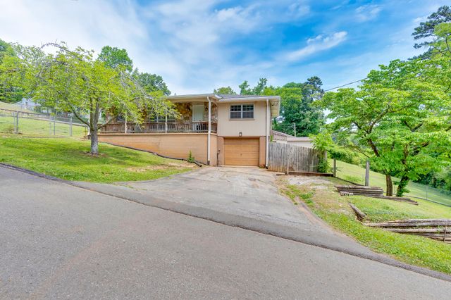207 Regal Drive, Chattanooga, TN 37415
