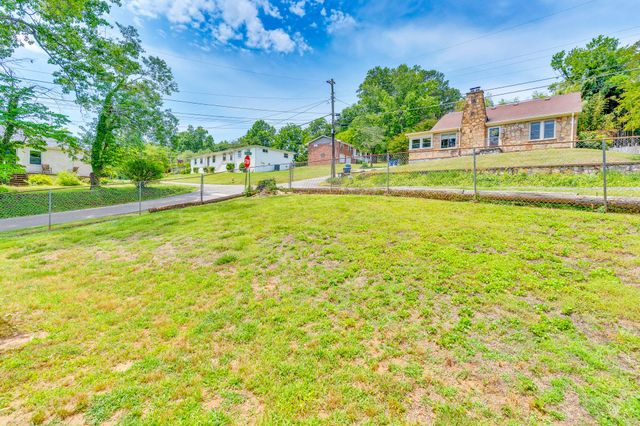 207 Regal Drive, Chattanooga, TN 37415