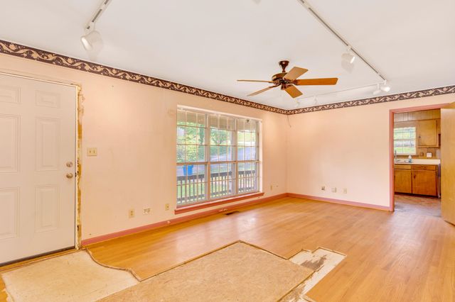 207 Regal Drive, Chattanooga, TN 37415