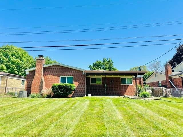 35427 Cathedral Drive, Sterling Heights, MI 48312