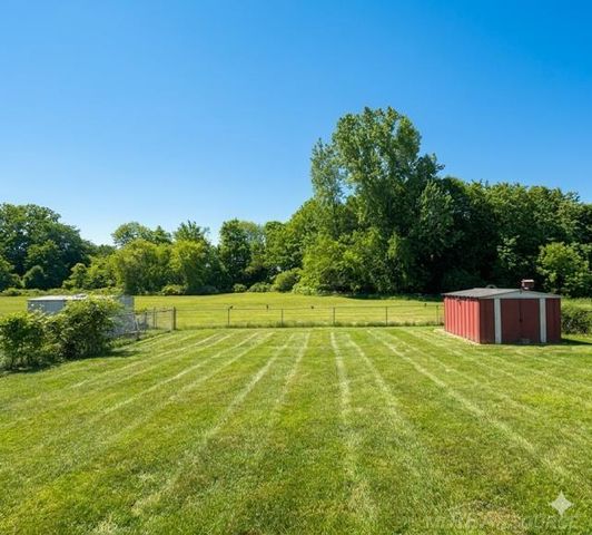 35427 Cathedral Drive, Sterling Heights, MI 48312