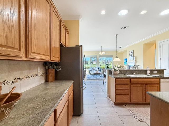 1208 Segolily Ln, Lincoln, CA 95648