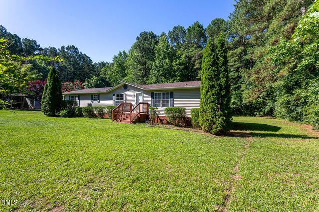 12621 Eagle Ridge Drive, Zebulon, NC 27597