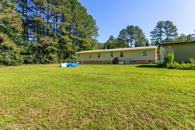 12621 Eagle Ridge Drive, Zebulon, NC 27597