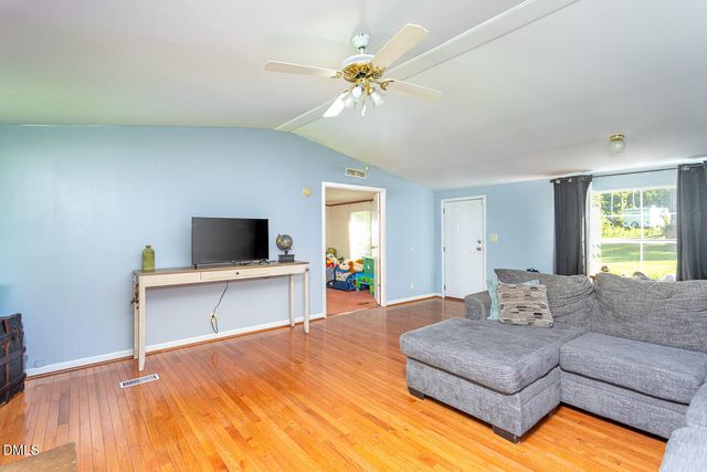 12621 Eagle Ridge Drive, Zebulon, NC 27597