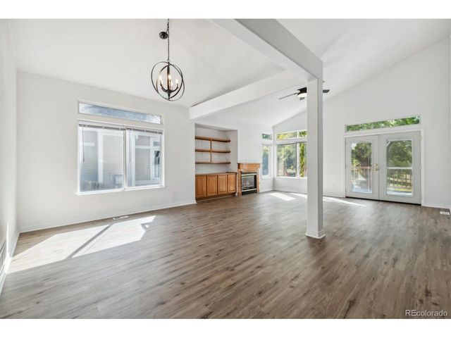 1279 S Allison St, Lakewood, CO 80232