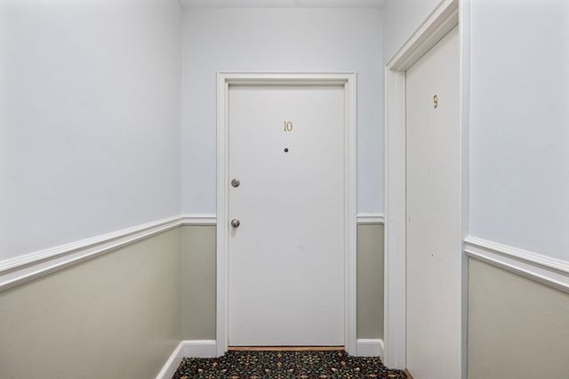 56 Elm 10, Worcester, MA 01609
