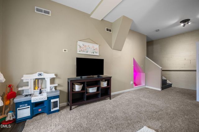 4116 Cary Oaks Drive, Apex, NC 27539