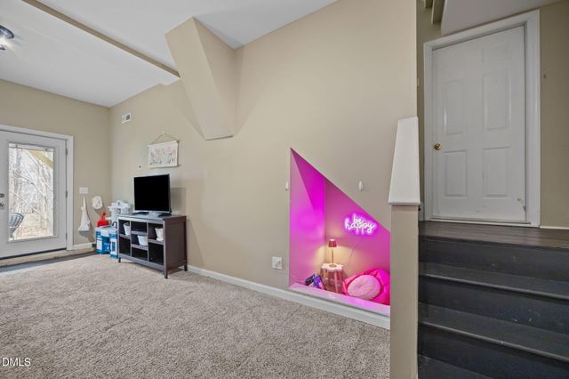 4116 Cary Oaks Drive, Apex, NC 27539