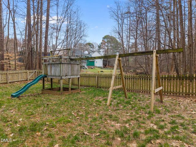 4116 Cary Oaks Drive, Apex, NC 27539