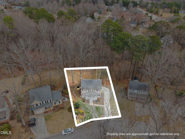 4116 Cary Oaks Drive, Apex, NC 27539