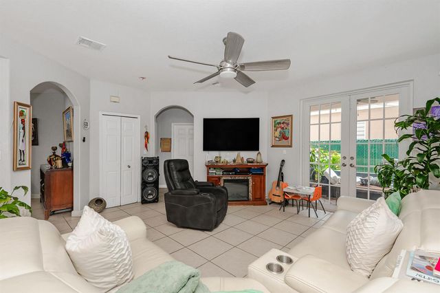 5400 SW 131st Terrace, Miramar, FL 33027