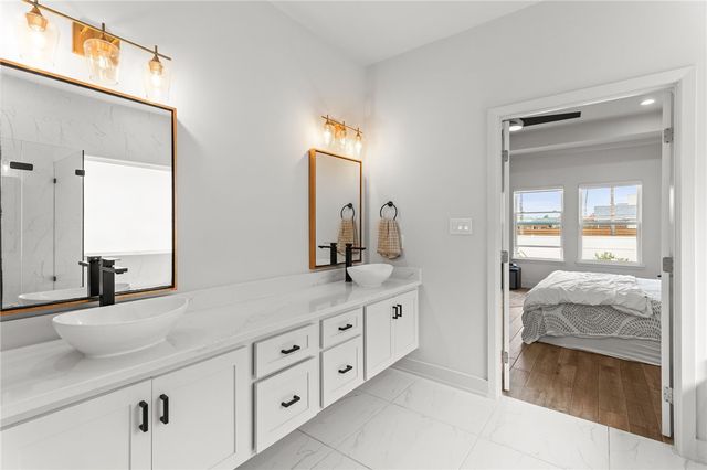 13538 Catamaran Dr, Corpus Christi, TX 78418