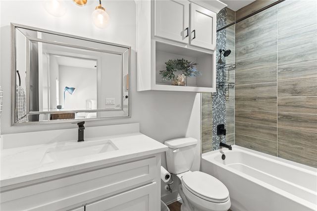 13538 Catamaran Dr, Corpus Christi, TX 78418