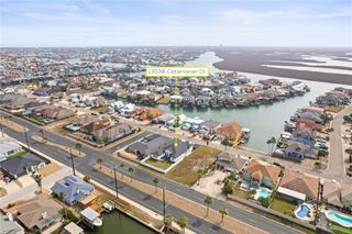 13538 Catamaran Dr, Corpus Christi, TX 78418