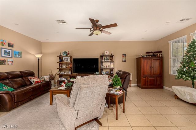 2012 Canvas Edge Drive, Henderson, NV 89044