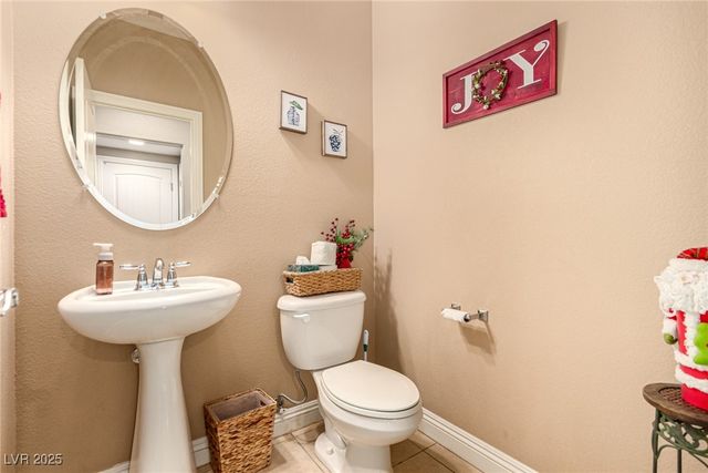 2012 Canvas Edge Drive, Henderson, NV 89044