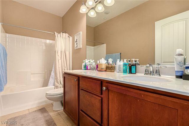 2012 Canvas Edge Drive, Henderson, NV 89044