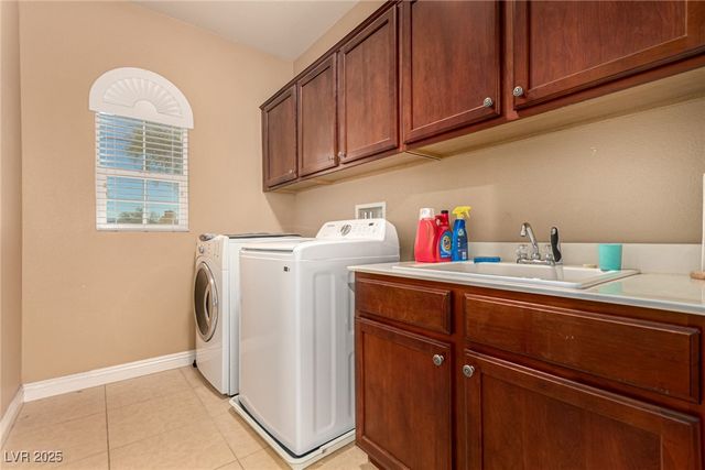 2012 Canvas Edge Drive, Henderson, NV 89044