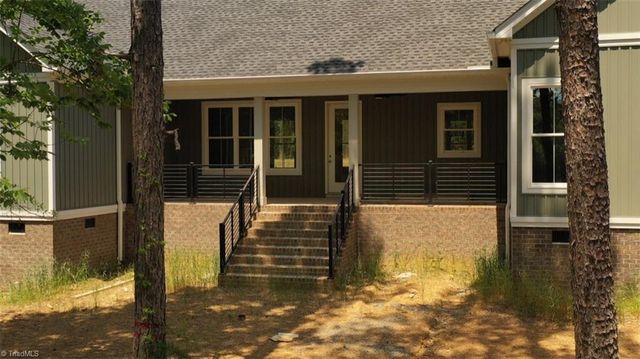136 Serenity Pointe, Denton, NC 27239