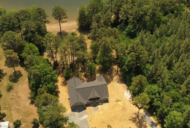 136 Serenity Pointe, Denton, NC 27239