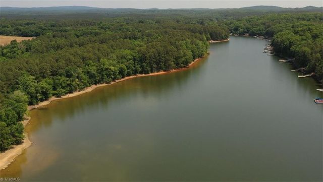 136 Serenity Pointe, Denton, NC 27239