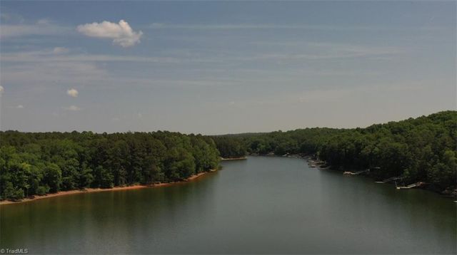 136 Serenity Pointe, Denton, NC 27239