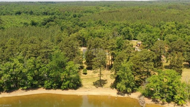 136 Serenity Pointe, Denton, NC 27239