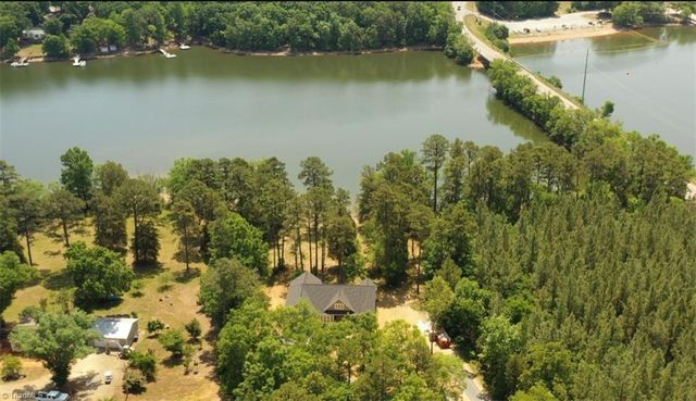 136 Serenity Pointe, Denton, NC 27239