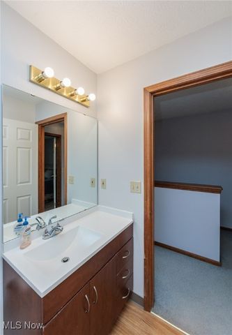 4265 Rolling Hills Drive, Brunswick, OH 44212