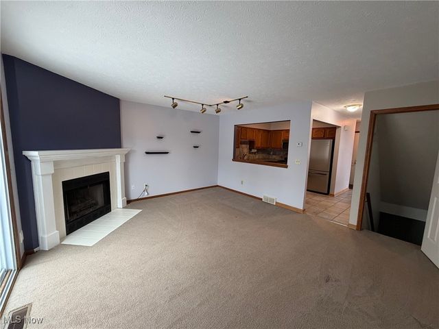 4265 Rolling Hills Drive, Brunswick, OH 44212