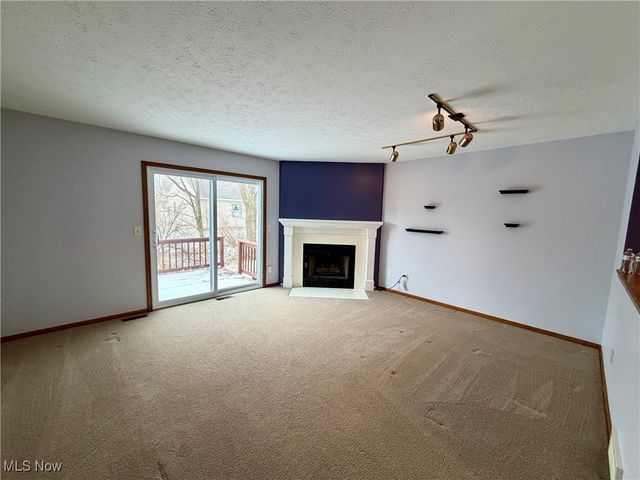 4265 Rolling Hills Drive, Brunswick, OH 44212