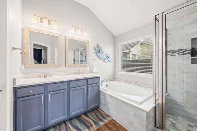 831 Shenandoah Falls Lane, Rosenberg, TX 77469