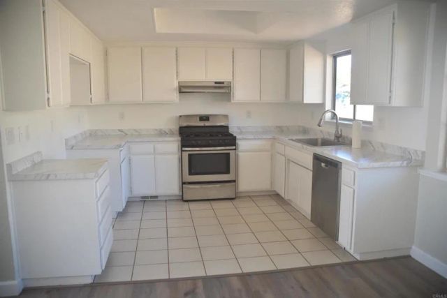 604 Porter Street, Fallbrook, CA 92028