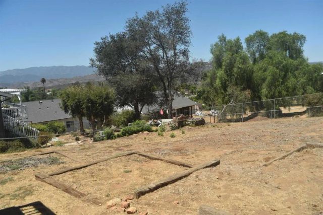604 Porter Street, Fallbrook, CA 92028