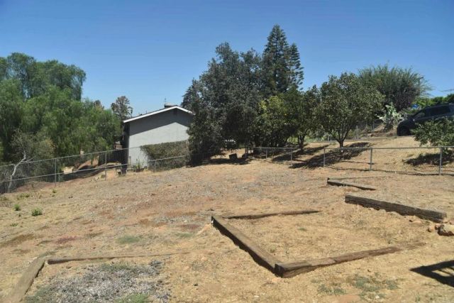 604 Porter Street, Fallbrook, CA 92028