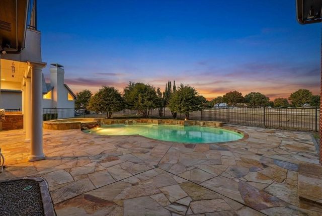 6537 Myrtle Beach Drive, Plano, TX 75093