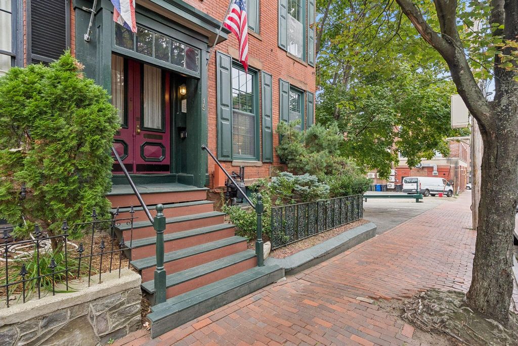 15 Pine Street, Portland, ME 04102 — photo 4