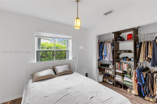 649 Willow Bend Road, Weston, FL 33327