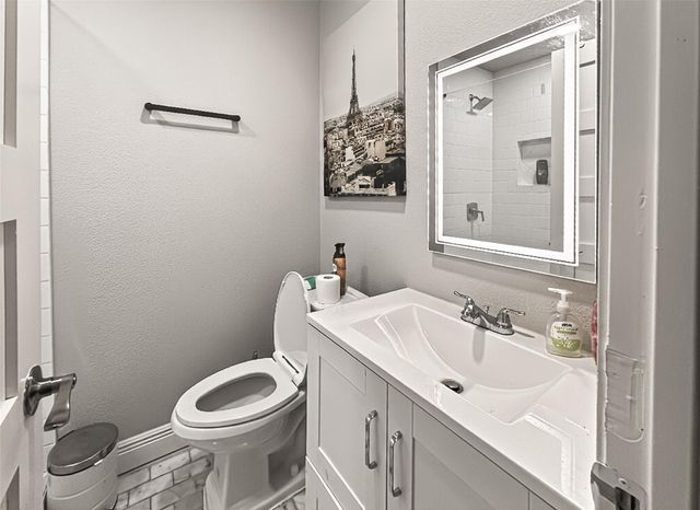 4826 Ventura Lane, Houston, TX 77021