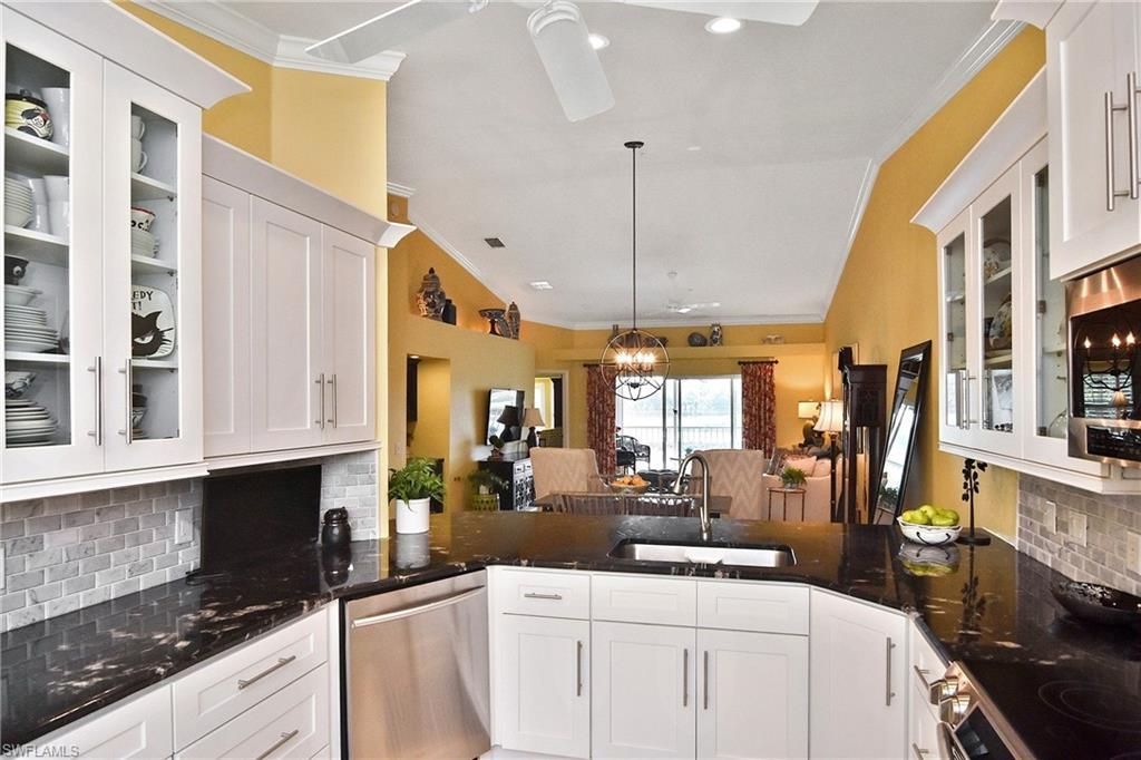10381 McArthur Palm LN 2721, FORT MYERS, FL 33966 — photo 3