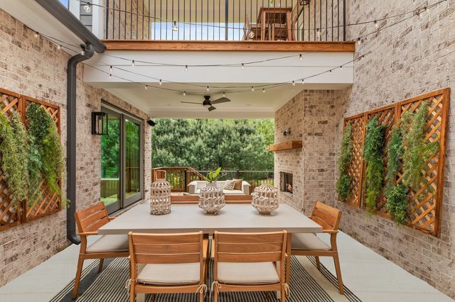 5906 Luke Court, Arrington, TN 37014