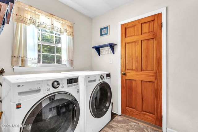 49 Turnberry Drive, Lincroft, NJ 07738